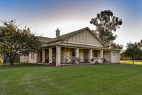Book Naracoorte Accommodation Vacations Holiday Find Holiday Find