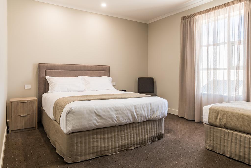 Spalford TAS Accommodation QLD