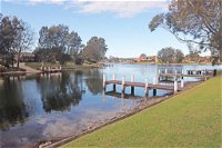 The Mooring's Waterfront - South Australia Travel