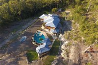 The Pool House - Accommodation Gold Coast