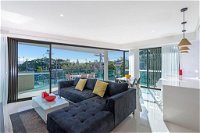 The Princess of Bulimba - Executive 3BR Bulimba Apartment with Large Balcony Next to Oxford St - Accommodation Find