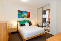 Thriving city location dining hub - Accommodation Adelaide