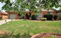Tidy Home in a Leafy Suburb Great Location - Wagga Wagga Accommodation