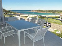 Ultimate Beach House' 19a Graham Street - views  peace  quiet - Accommodation Port Hedland