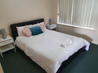 Value 2 Bed Villa Close to QEH  Airport  City  Beach - Accommodation NSW