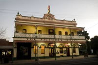 Victoria Hotel Rutherglen - Brisbane Tourism