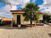 Villa Asolana - Geraldton Accommodation