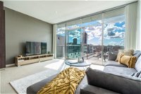 Vue of the East End-Wifi - Netflix - Nespresso - Accommodation Melbourne