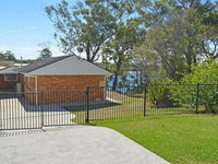 Wanda Magic' 19 Randall Drive - beautiful water front house - Accommodation NSW