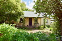 Waragil Cottage - Original Settler's Home - Accommodation Mount Tamborine