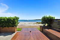 Waterfront at Sunset Boulevard 26 Sunset Boulevard - Accommodation Noosa