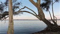 Waterfront Jervis Bay Escape Cooinda - WA Accommodation