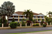 Waterfront Terraces - Tourism Cairns