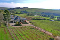 Waybourne- Vineyard and Winery - Australia Accommodation