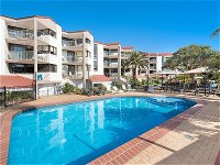 Casablanca Beachfront Apartments - Accommodation in Brisbane