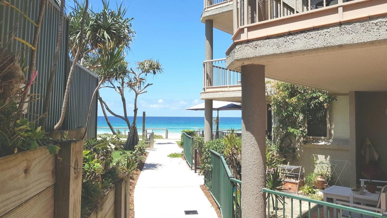 Book Currumbin Accommodation Vacations  Tourism Noosa