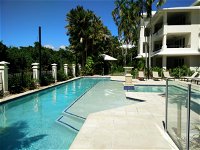 Mandalay Luxury Beachfront Apartments - Palm Beach Accommodation
