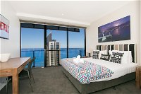 Circle  2 3 4  5 Bedroom SkyHomes  Sub Penthouses by Gold Coast Holidays - Lennox Head Accommodation