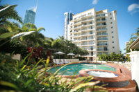 Palazzo Colonnades - Schoolies Week Accommodation