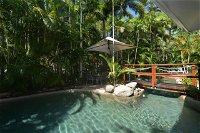 Seascape Holidays - Coral Apartments - Accommodation Daintree