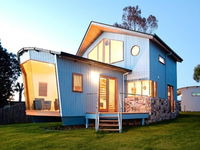 Wheelhouse Apartments - QLD Tourism