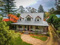 Whispering Pines Cottages - Accommodation BNB