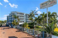 White Crest Luxury Apartments - Accommodation Airlie Beach