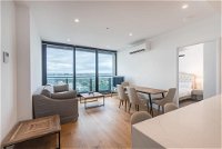Whitehorse Tower 2 bedroom 2 bath - Accommodation NSW