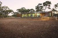 Willalooka Eco Lodge - Townsville Tourism