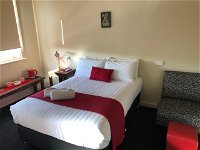 William Farrer Hotel - Accommodation Broken Hill