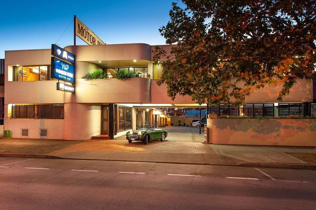 Albury NSW Accommodation Cairns