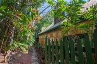 Woolwich Studio Bliss Your Private Oasis by the Water - Accommodation Cooktown