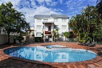Earls Court Motel  Apartments - Accommodation Airlie Beach