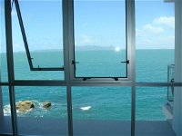 Best at Bright Point Absolute Waterfront 4 bedroom apartment - Broome Tourism
