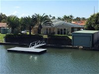 Private Canal Duplex with Pontoon - Oleander Drive Bongaree - Accommodation Sunshine Coast