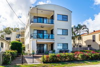 Waterfront views from private rooftop balcony - Bayview South Esp Bongaree - Accommodation QLD