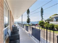 1 'Shoal Towers' 11 Shoal Bay Road - fantastic unit across the road from beach