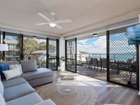 1 'The Poplars' 34 Magnus St - panoramic water views pool aircon  WIFI - Accommodation Coffs Harbour