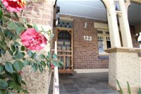 123 Hill St Heart of Orange Double Brick - Accommodation Airlie Beach