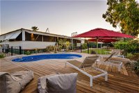 17 Ningaloo Street - Ultimate Exmouth Lifestyle - Pet-Friendly Holiday Home with a Pool - Melbourne 4u