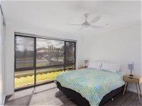 18 Rest Point - Accommodation Airlie Beach