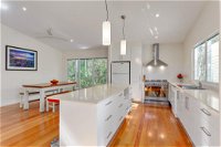 19 Satinwood - Natures retreat with a bit of sandy feet - Townsville Tourism
