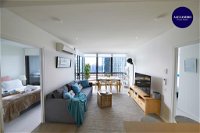 2 Bed 2 Bathroom Brand New Unit with Gym and Pool - Accommodation Australia