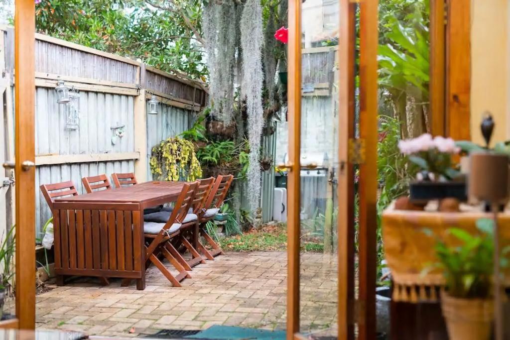 Erskineville NSW Accommodation in Brisbane