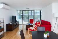 2 Bed/2 Bath Apartment Amazing Location - Accommodation Nelson Bay