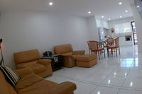 2 Bedroom Apartment in Surfers Central - eAccommodation