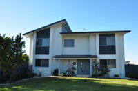21 Tingira Close - Family home in a quiet street enjoying ocean views - Port Augusta Accommodation