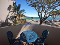 3 'COLUMBIA' 12 COLUMBIA CLOSE - LARGE UNIT WITH FANTASTIC WATER VIEWS - Accommodation Airlie Beach