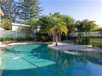 33 Gloucester St -huge holiday house in Nelson Bay with pool and stunning water views - Accommodation Airlie Beach