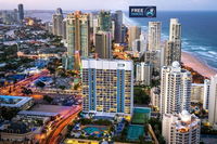 4 Star Studio at Surfers Paradise L7 - Accommodation Mermaid Beach